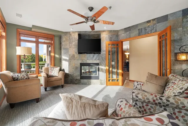 $800,000 | 5355 Hanson's Landing, Unit 104, Madison, WI 53704