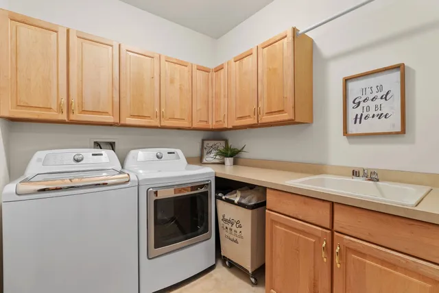 $800,000 | 5355 Hanson's Landing, Unit 104, Madison, WI 53704