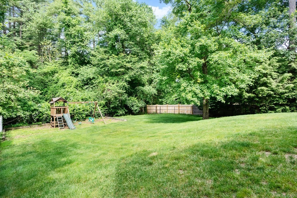 47 Balcom Road Sudbury, MA 01776 - Photo 8 of 29 Gallery Image 8