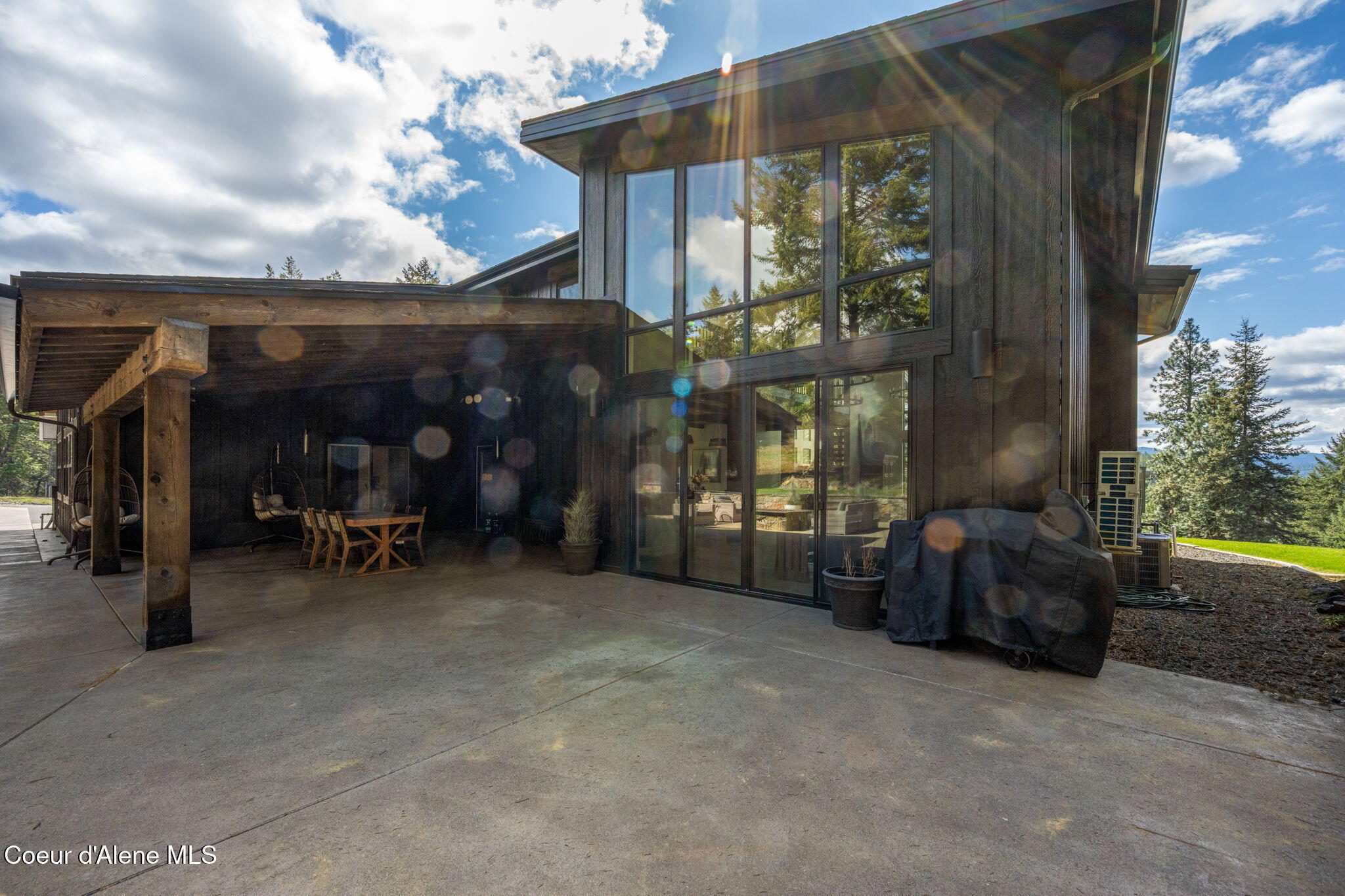 6799 East Shiras Road Coeur D'Alene, ID 83814 - Photo 74 of 98 Back Patio