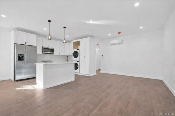 $689,000 | 145-36 159th Street | Springfield Gardens