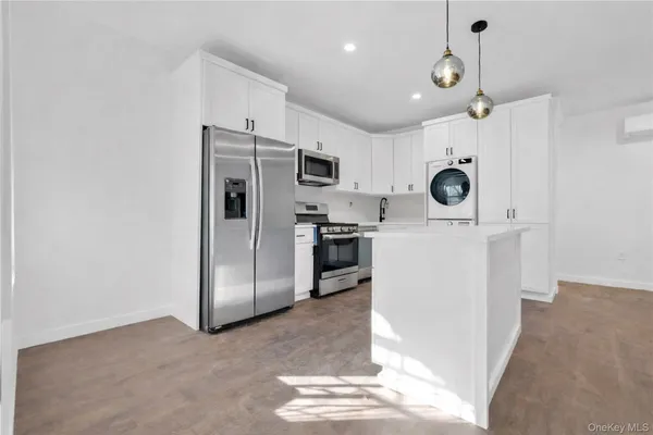 $689,000 | 145-36 159th Street | Springfield Gardens