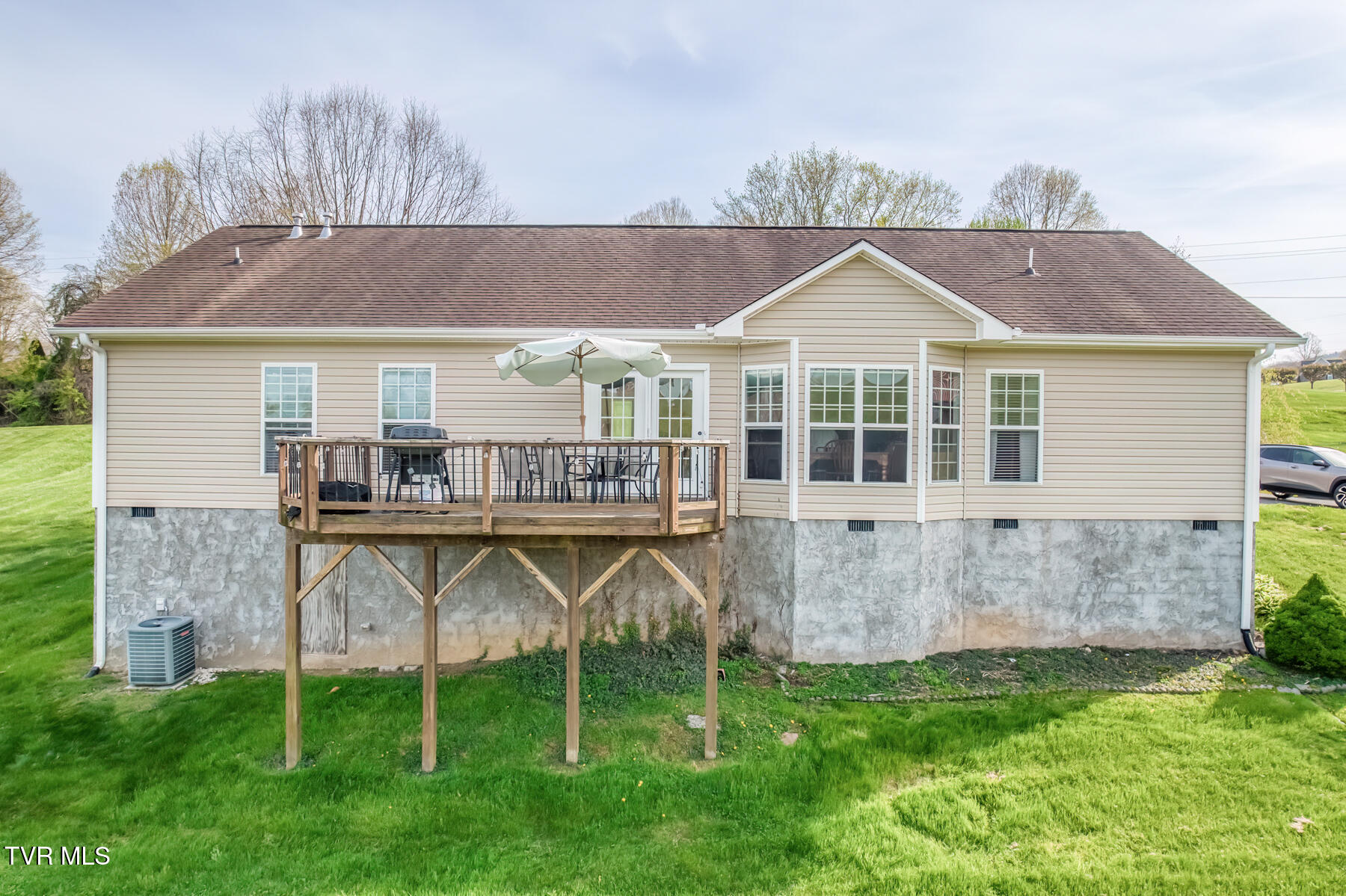 130 Garland Road Unicoi, TN 37692 - Photo 38 of 47 130 Garland Rd-42