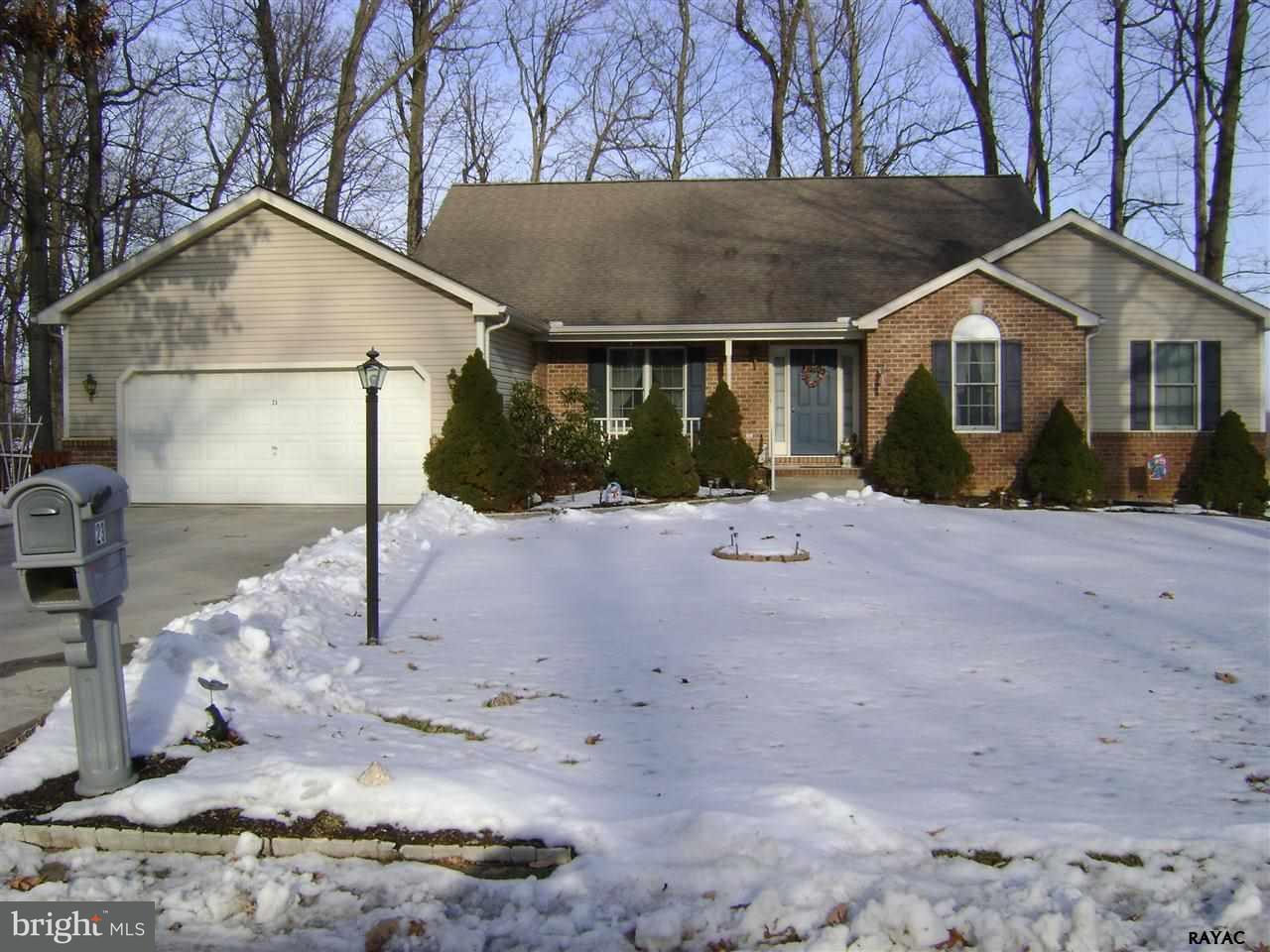 23 Timber Lane Hanover, PA 17331 - Photo 1 of 35