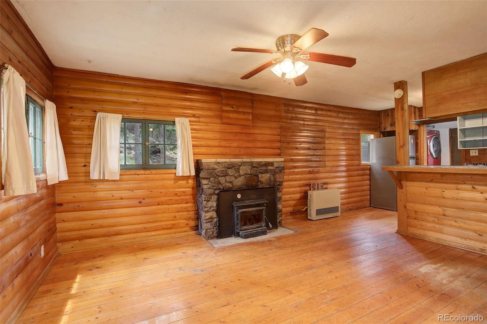 184 Signal Rock Road Golden, CO 80403 - Photo 5 of 21 Gallery Image 5
