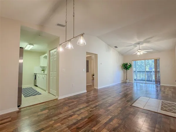 $1,285 | 2085 Isle Royale Court Southeast, Unit 284, Winter Haven, FL 33880