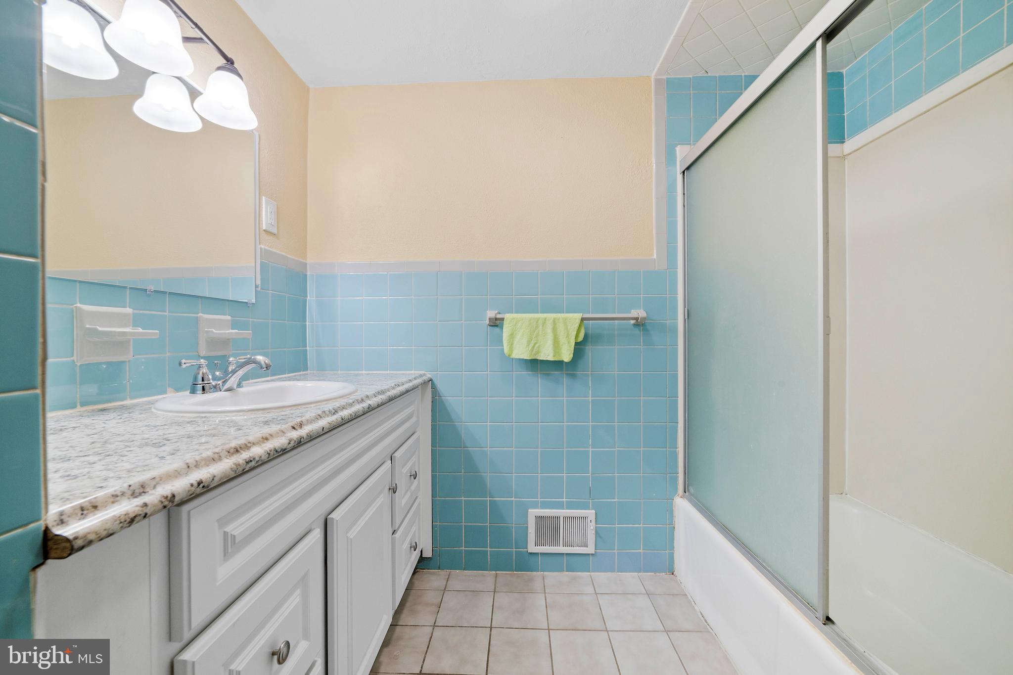 27 Grant Street Riverside, NJ 08075 - Photo 14 of 20