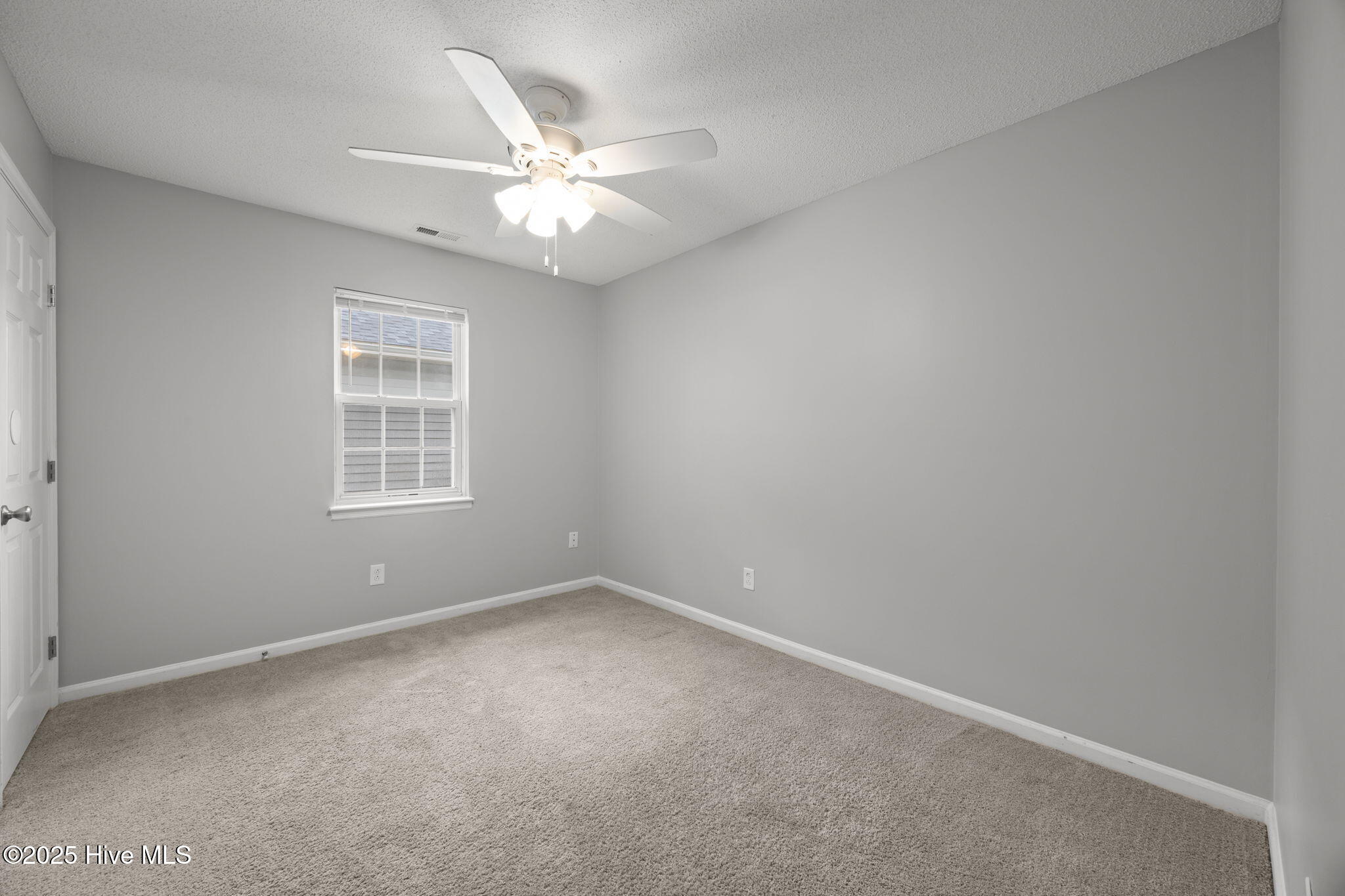 2033 Derby Run Road Jacksonville, NC 28546 - Photo 16 of 23 Gallery Image 16