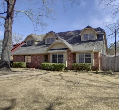 $216,000 | 2 Woodcliff Drive, Texarkana, TX 75503