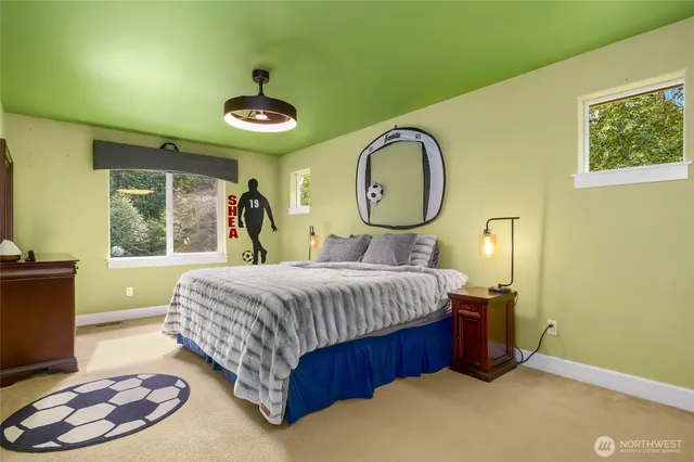 $2,430,000 | 7726 Lake Alice Road Southeast, Fall City, WA 98024