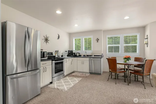 $2,430,000 | 7726 Lake Alice Road Southeast, Fall City, WA 98024