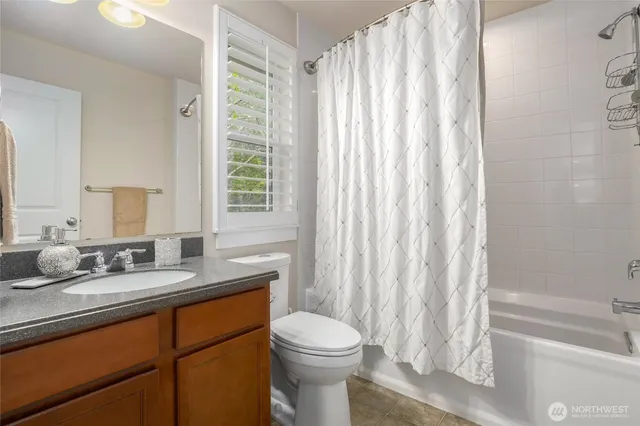 $2,430,000 | 7726 Lake Alice Road Southeast, Fall City, WA 98024