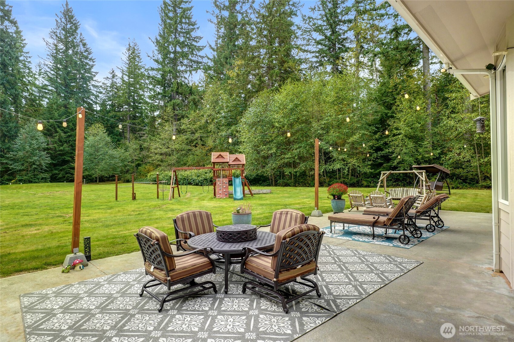 7726 Lake Alice Road Southeast Fall City, WA 98024 - Photo 31 of 40