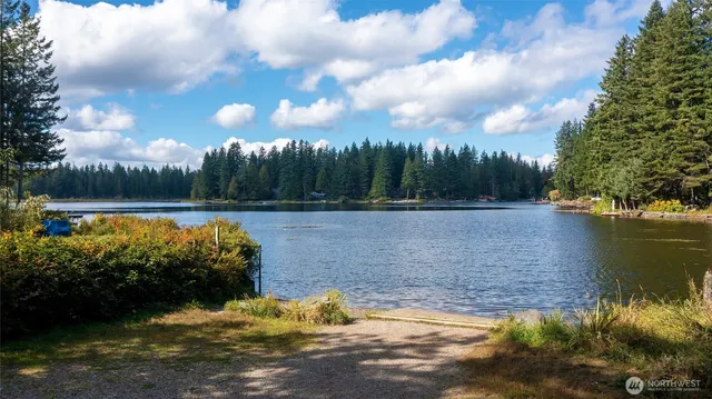 $2,430,000 | 7726 Lake Alice Road Southeast, Fall City, WA 98024
