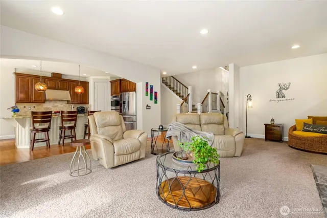 $2,430,000 | 7726 Lake Alice Road Southeast, Fall City, WA 98024