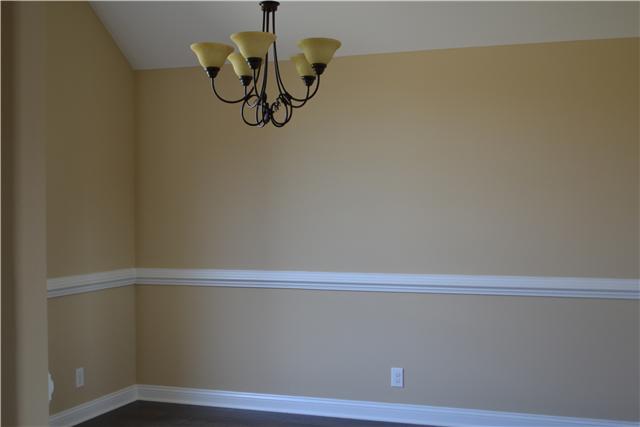 1407 Raven Road Clarksville, TN 37042 - Photo 2 of 5 Gallery Image 2