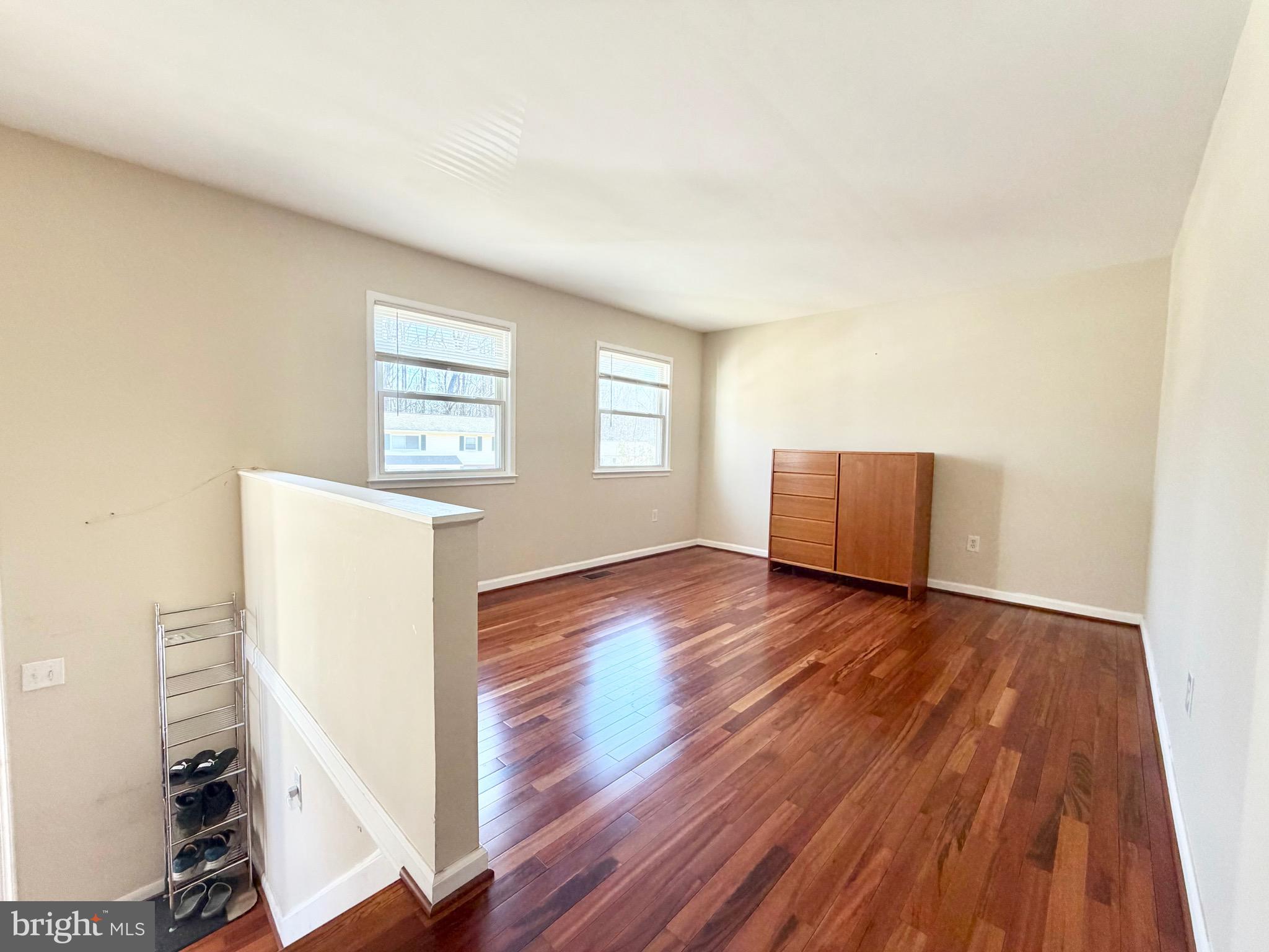 13612 Lindendale Road Woodbridge, VA 22193 - Photo 4 of 19