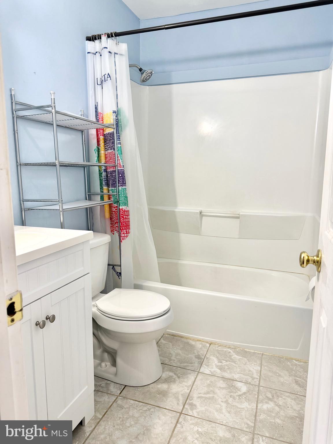 13612 Lindendale Road Woodbridge, VA 22193 - Photo 8 of 19