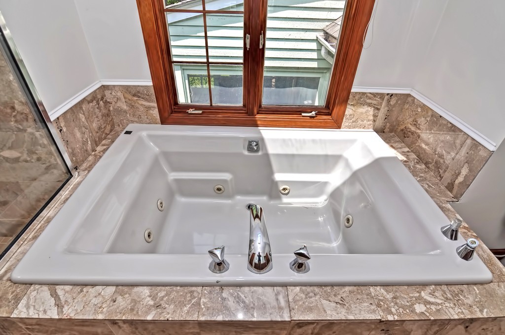 70 York Road Mansfield, MA 02048 - Photo 18 of 25 Gallery Image 18