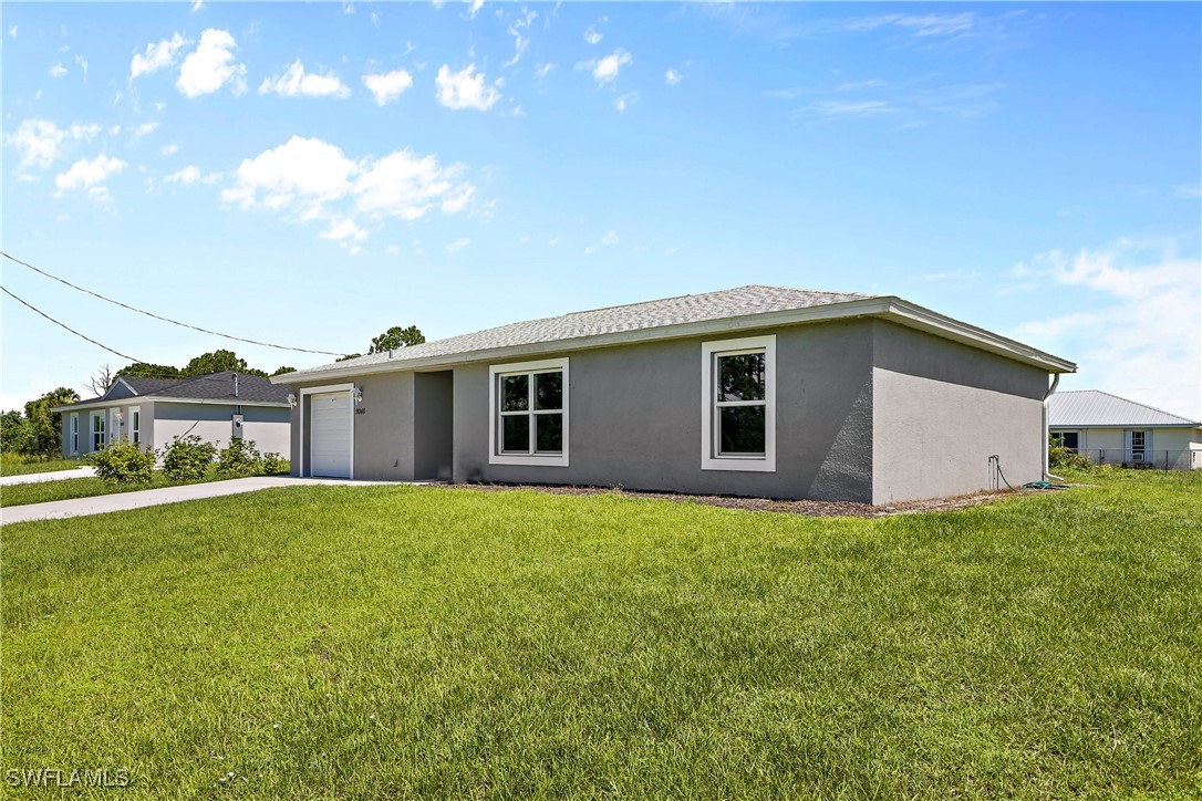 9046 East Broad Circle LaBelle, FL 33935 - Photo 3 of 19