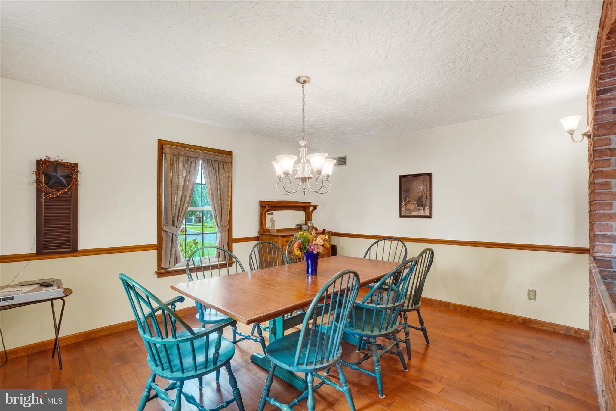 441 School Road York, PA 17407 - Photo 16 of 34 a view of a dining room with furniture and wooden floor