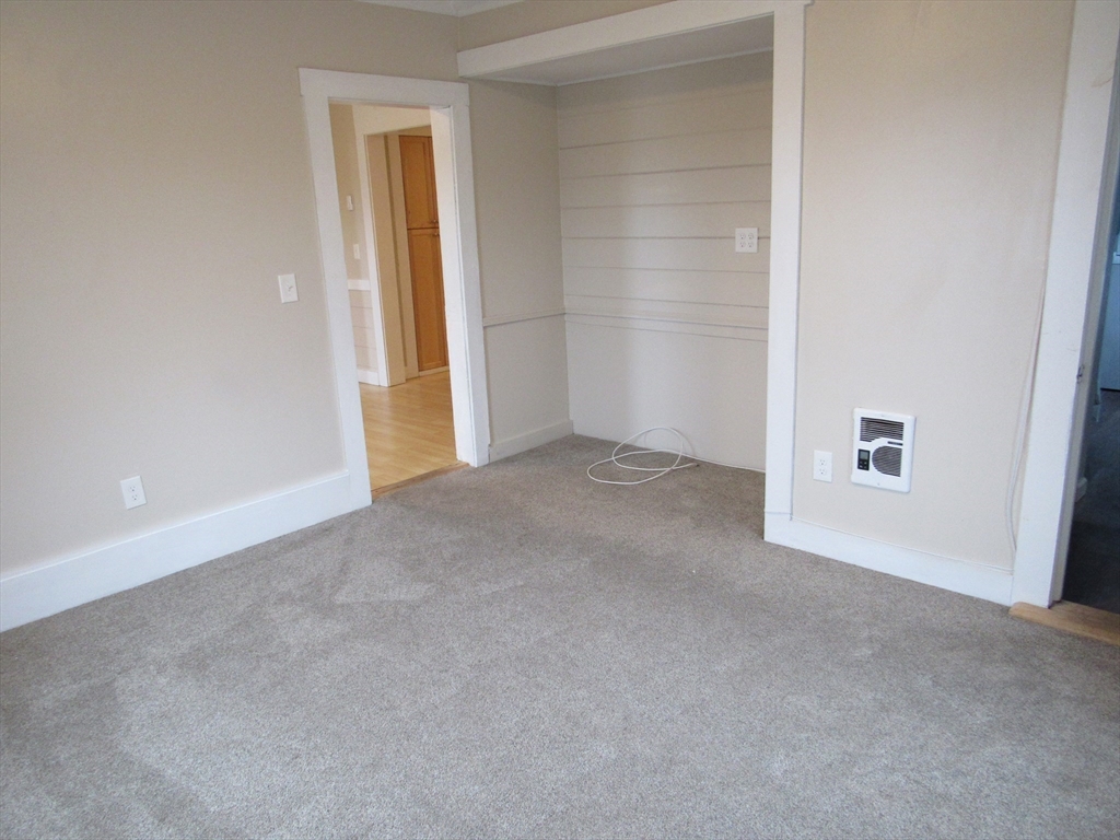 72 Emerald Street, Unit 2 Gardner, MA 01440 - Photo 12 of 25