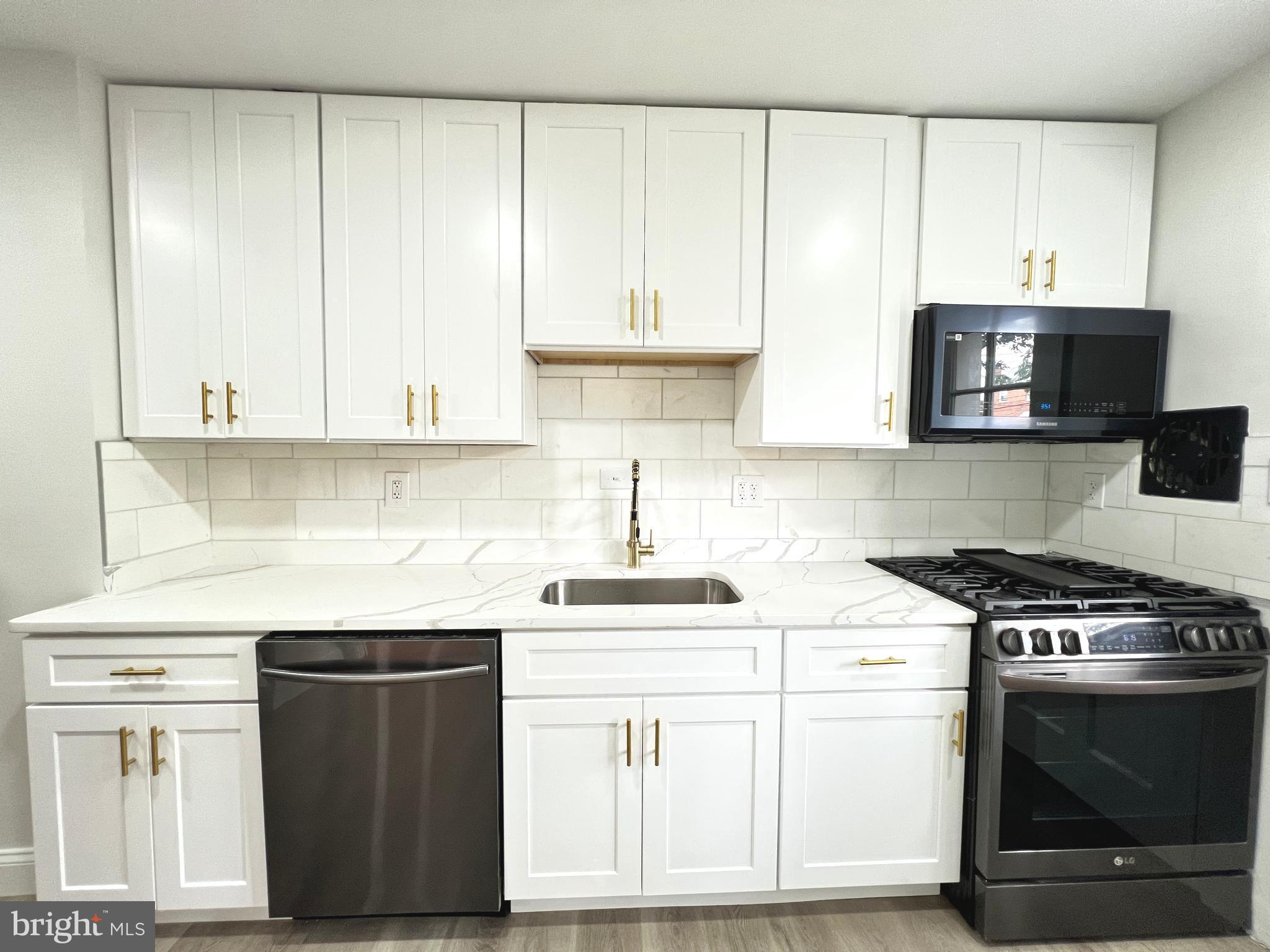 1814 Winford Road Baltimore, MD 21239 - Photo 11 of 33