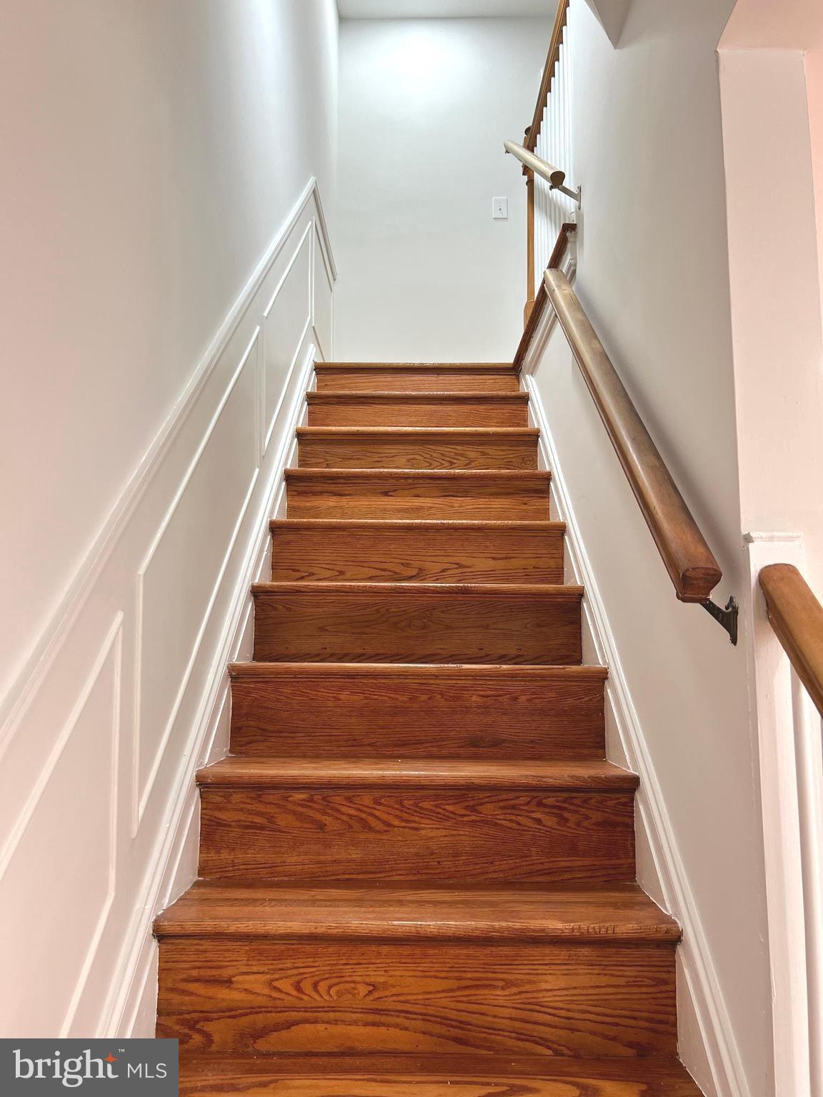 1814 Winford Road Baltimore, MD 21239 - Photo 13 of 33 Stairs to Bedrooms