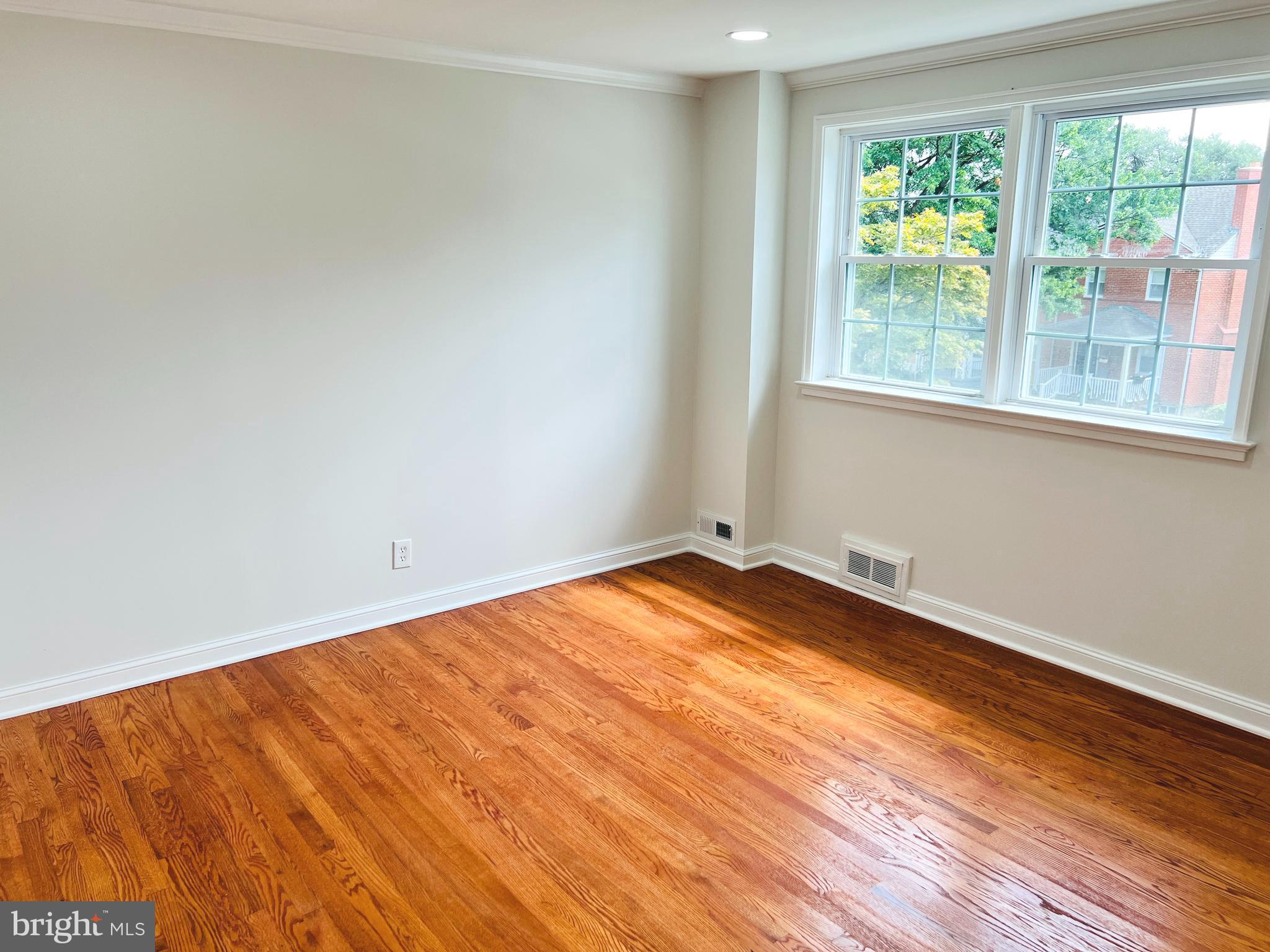 1814 Winford Road Baltimore, MD 21239 - Photo 16 of 33