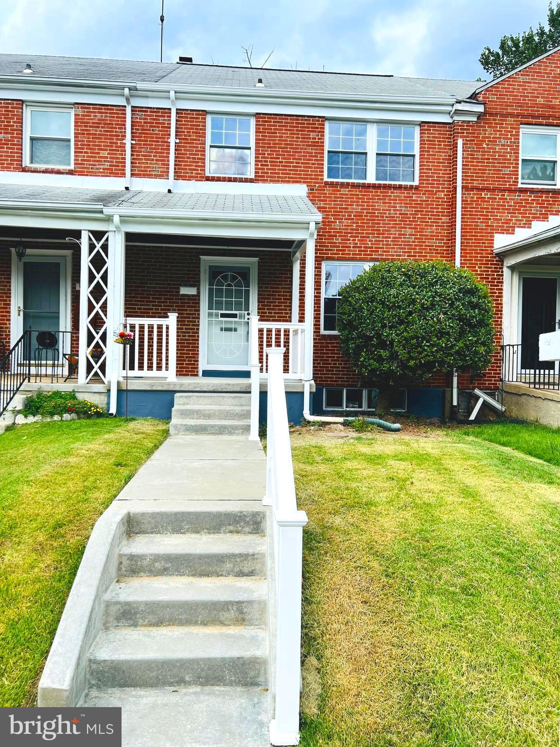 1814 Winford Road Baltimore, MD 21239 - Photo 2 of 33