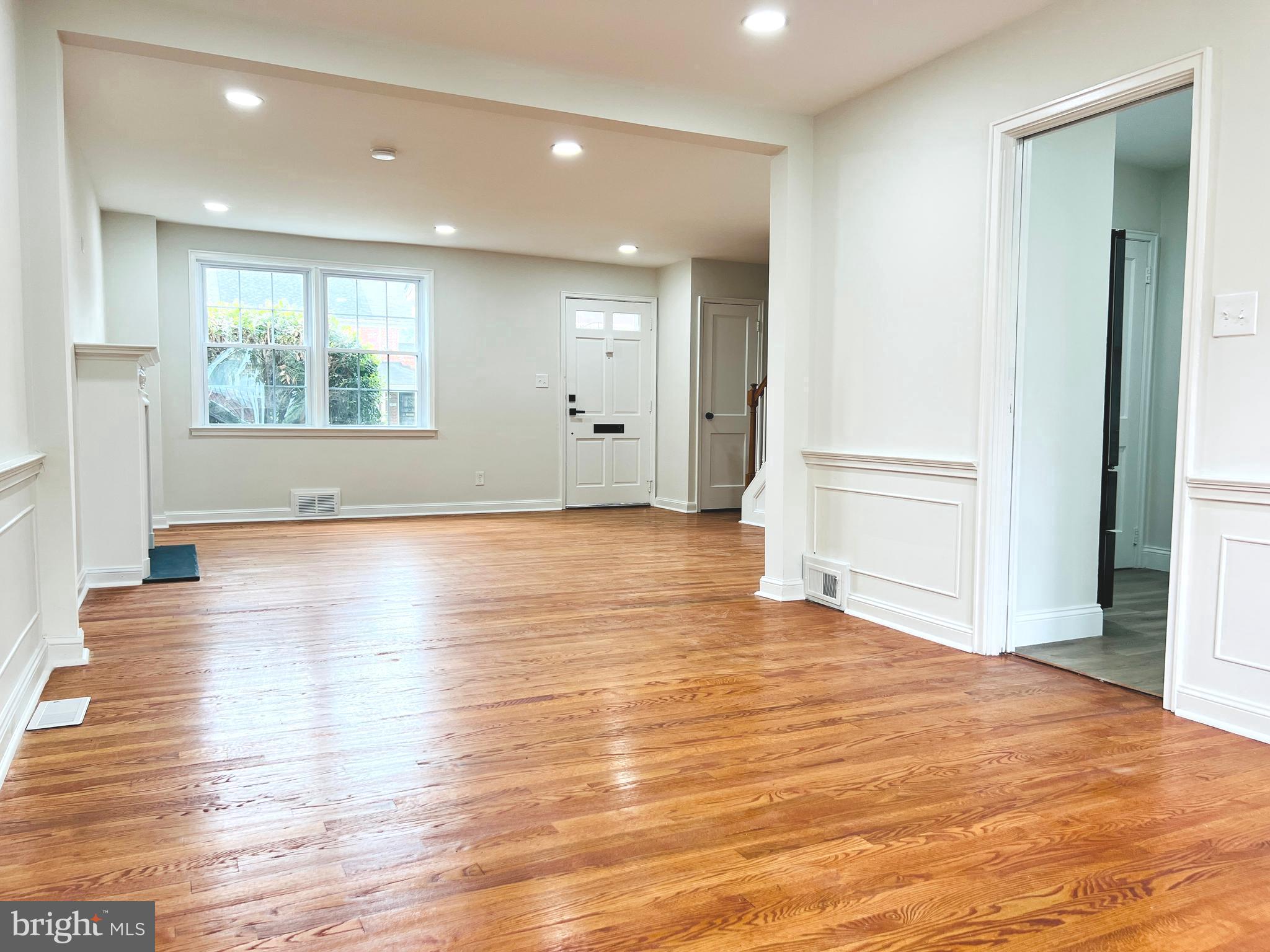 1814 Winford Road Baltimore, MD 21239 - Photo 7 of 33