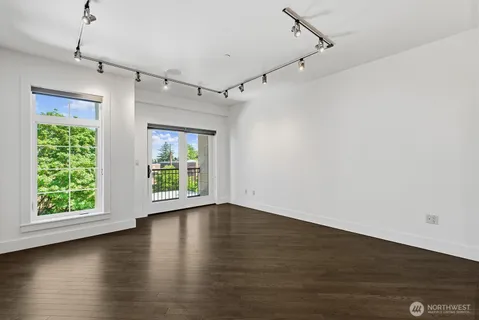 $1,495,000 | 745 Bellevue Avenue East, Unit 402, Seattle, WA 98102