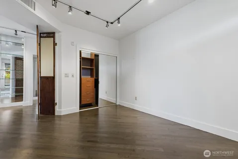 $1,495,000 | 745 Bellevue Avenue East, Unit 402, Seattle, WA 98102