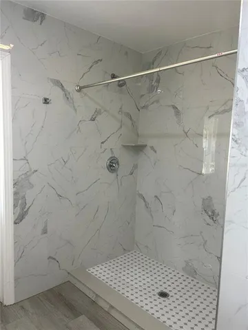 $1,900 | 5903 Richard Place, Sarasota, FL 34231