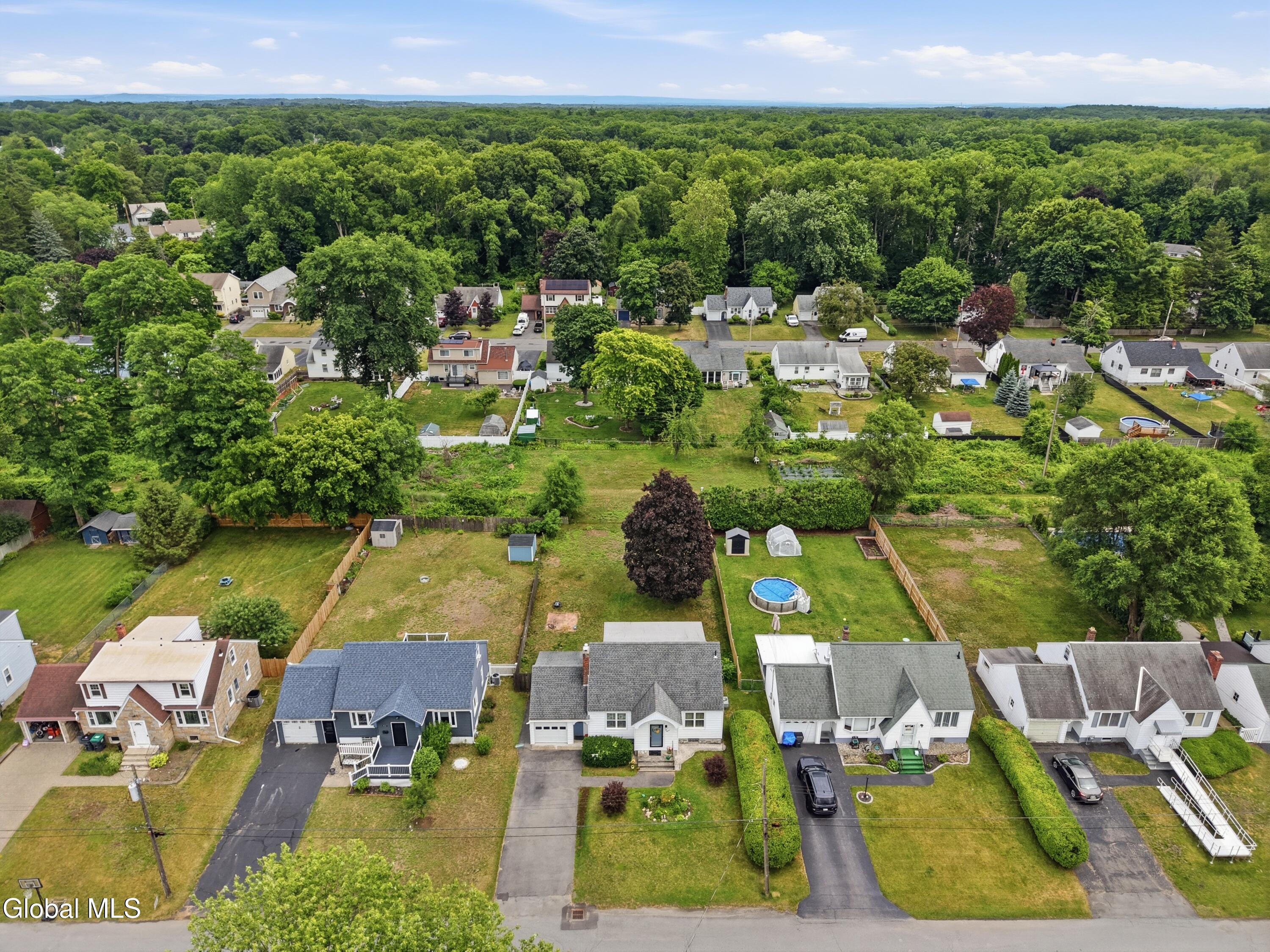 1022 Riggi Avenue Rotterdam, NY 12303 - Photo 24 of 35 01-001_DJI_20260623141619_0020_D