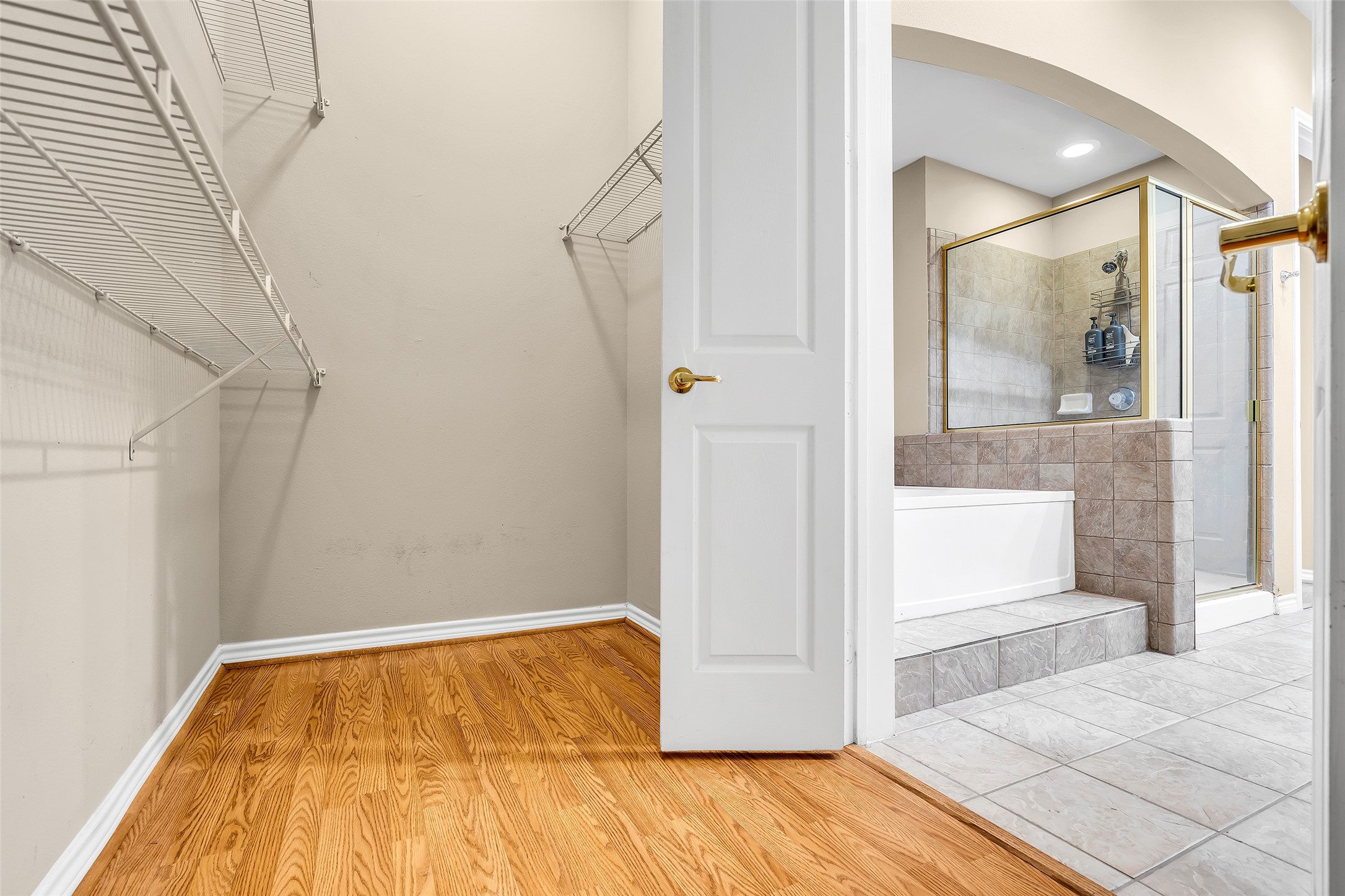 2400 McCue Road, Unit 240 Houston, TX 77056 - Photo 16 of 36