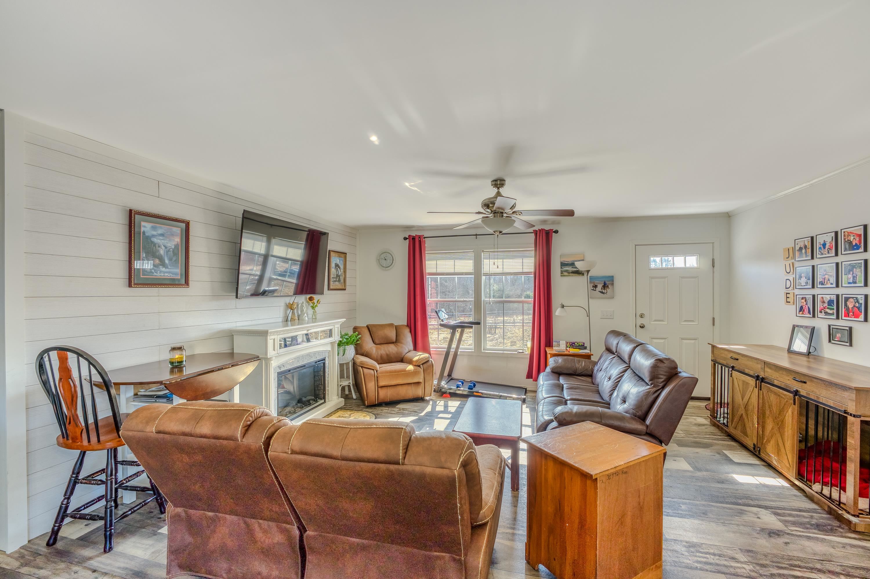 307 Jefferson Road Whitefield, NH 03598 - Photo 12 of 47