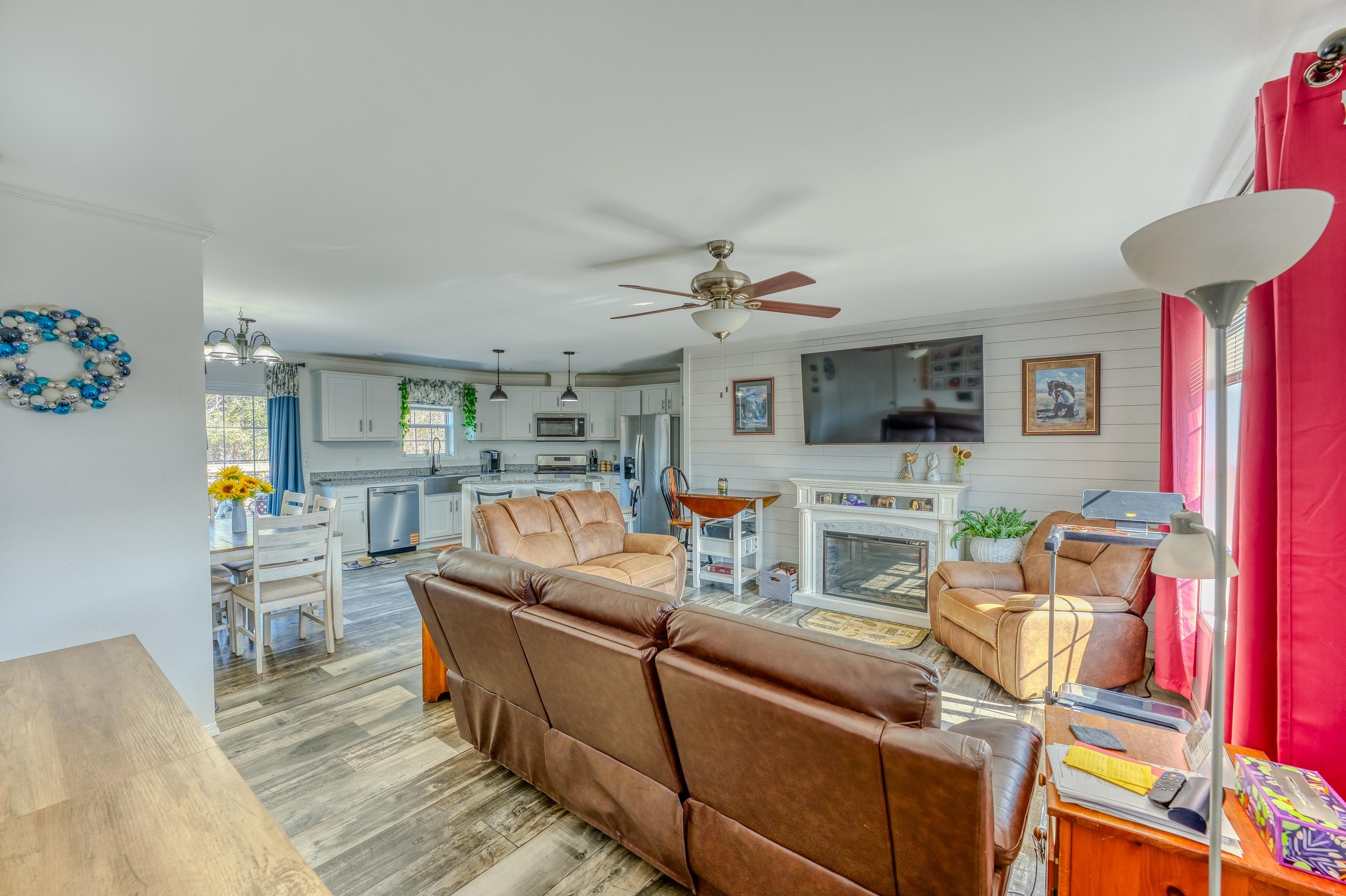 307 Jefferson Road Whitefield, NH 03598 - Photo 13 of 47