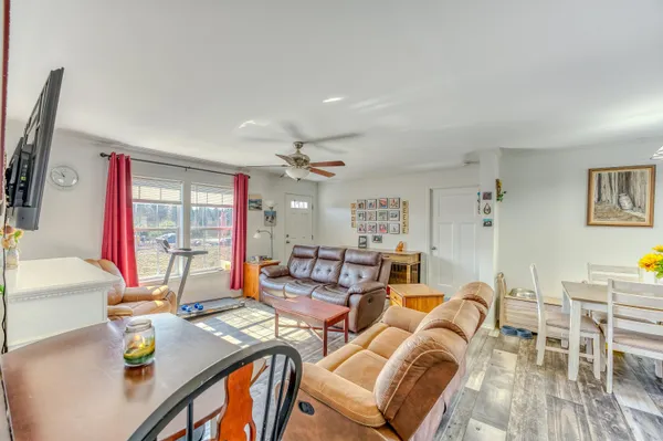 $399,000 | 307 Jefferson Road, Whitefield, NH 03598