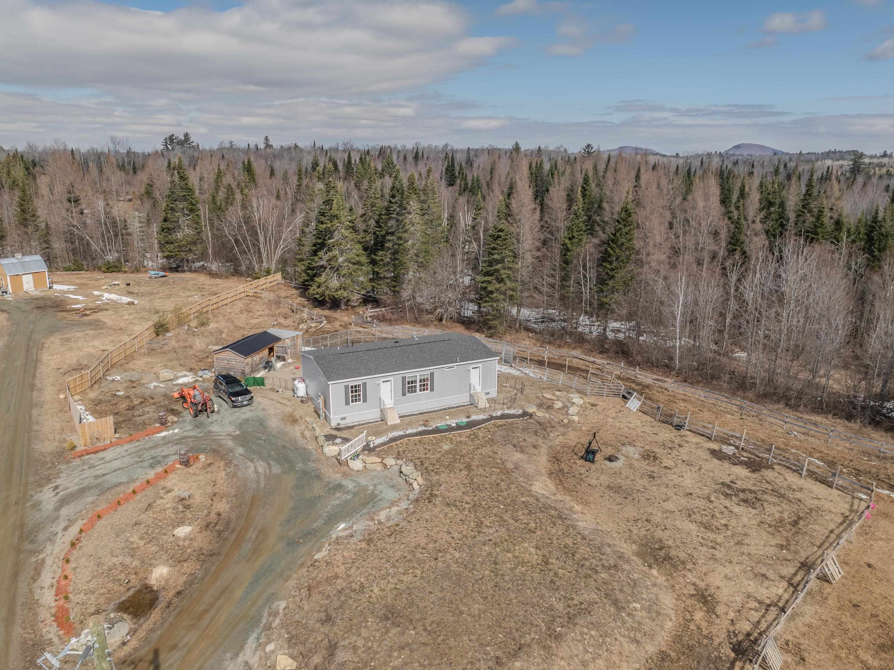 307 Jefferson Road Whitefield, NH 03598 - Photo 31 of 47