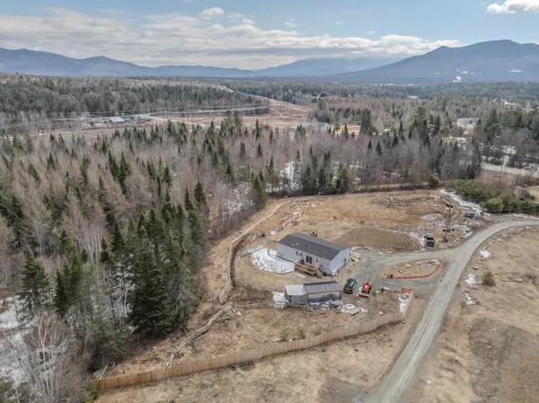 $399,000 | 307 Jefferson Road, Whitefield, NH 03598