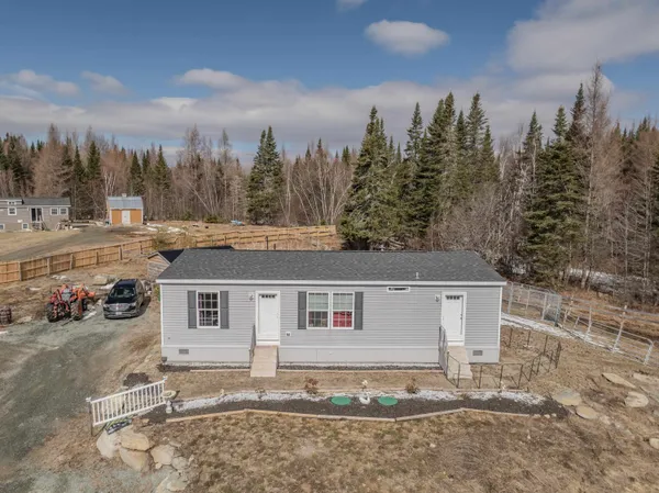 $399,000 | 307 Jefferson Road, Whitefield, NH 03598