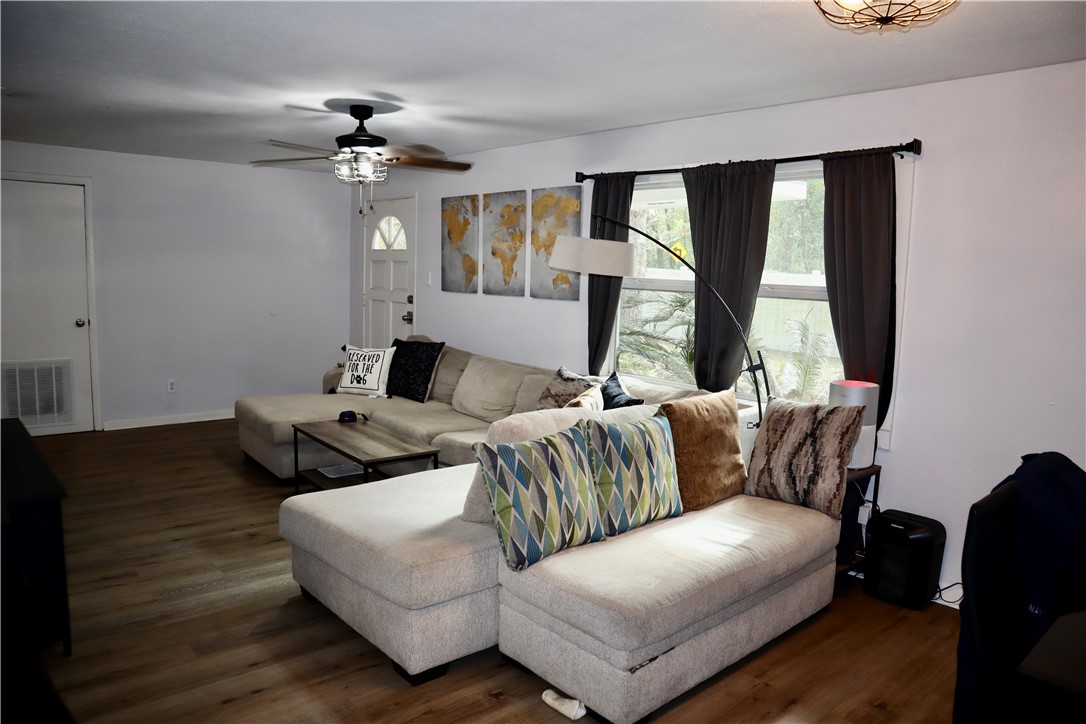 111 Davis Street St. Marys, GA 31558 - Photo 7 of 25