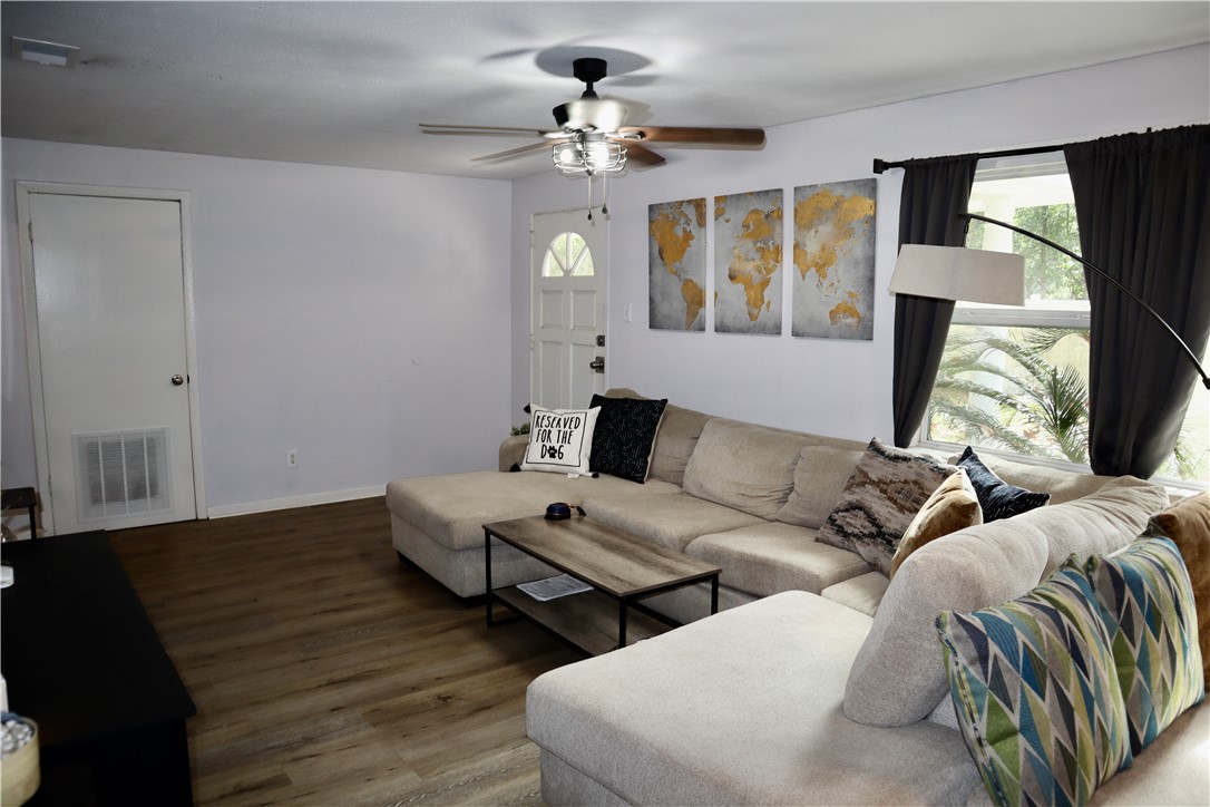 111 Davis Street St. Marys, GA 31558 - Photo 8 of 25