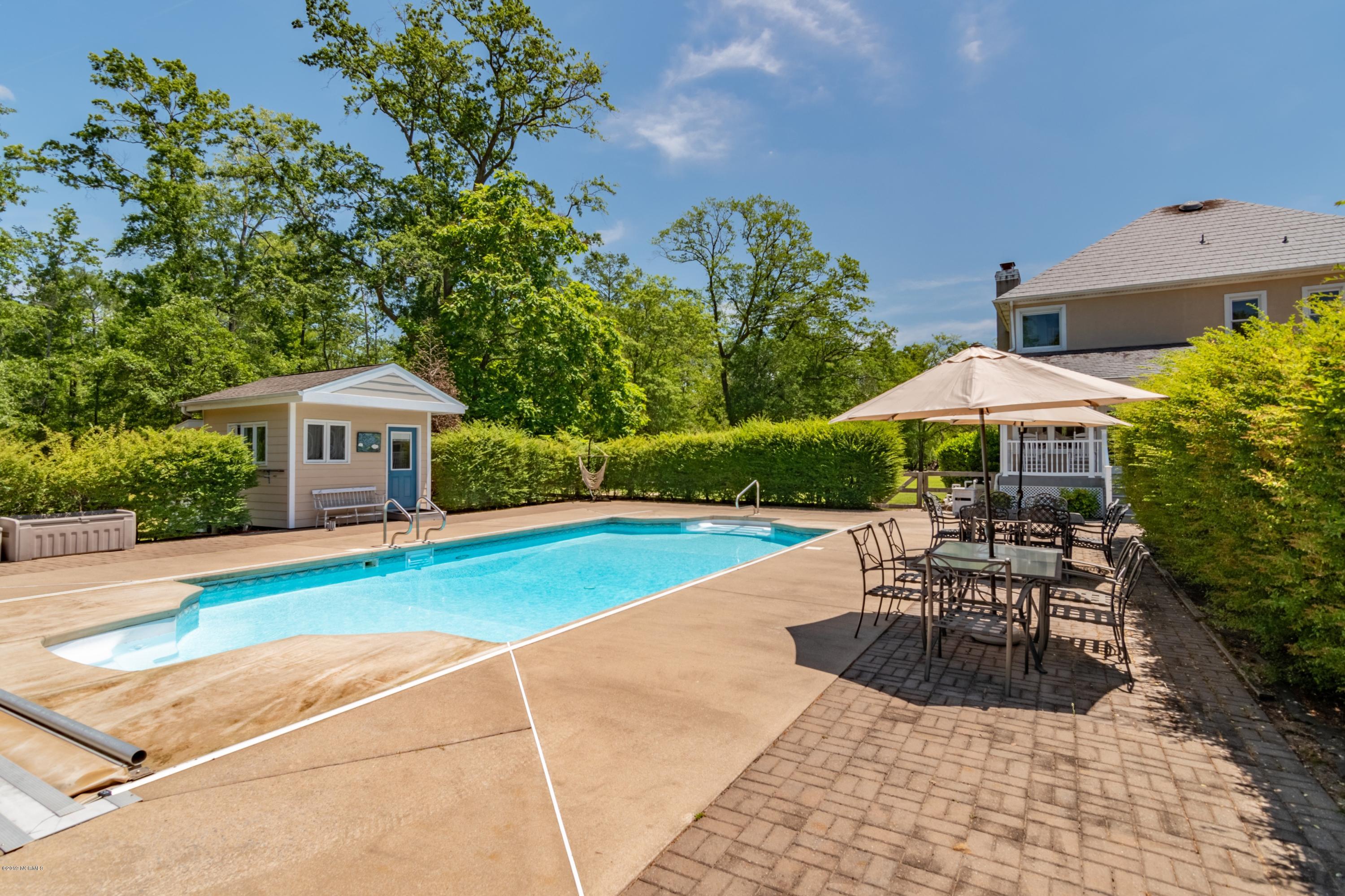 6879 Clarks Neck Road Washington, NC 27889 - Photo 29 of 55 029_PrivatePoolView2