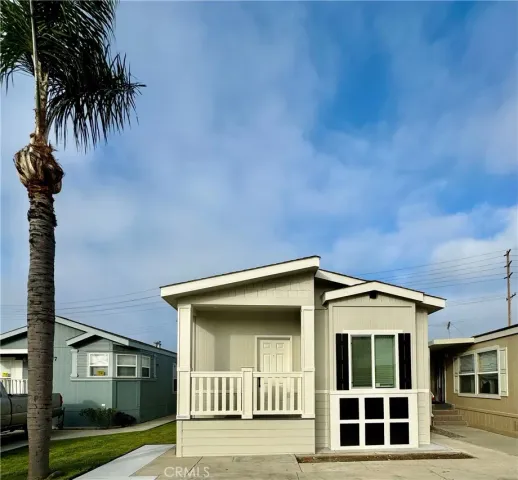 $3,350 | 2627 La Palma Avenue, Anaheim, CA 92806