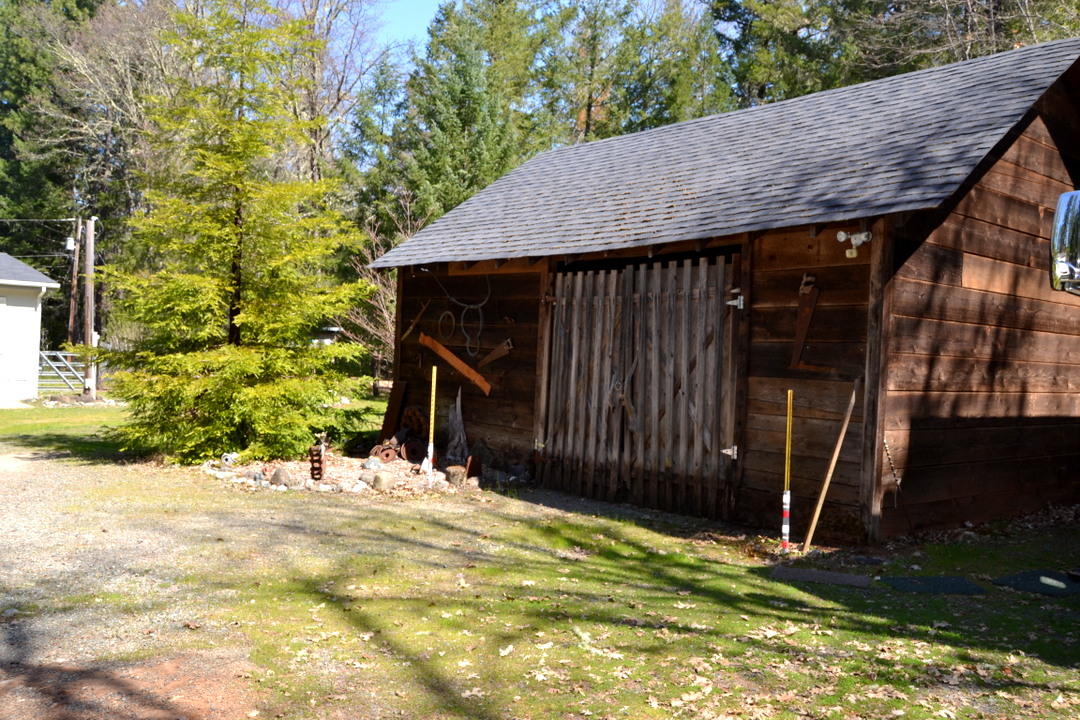 3320 Riverbanks Road Grants Pass, OR 97527 - Photo 30 of 35 DSC_9638