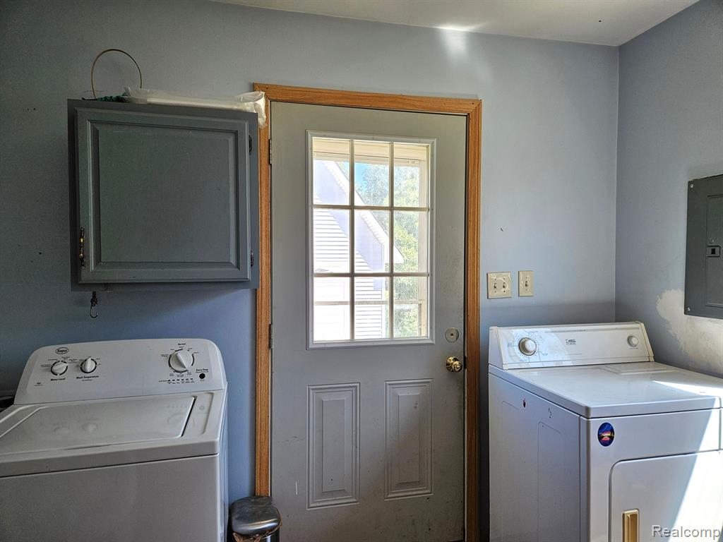 9551 Kress Road Pinckney, MI 48169 - Photo 21 of 34