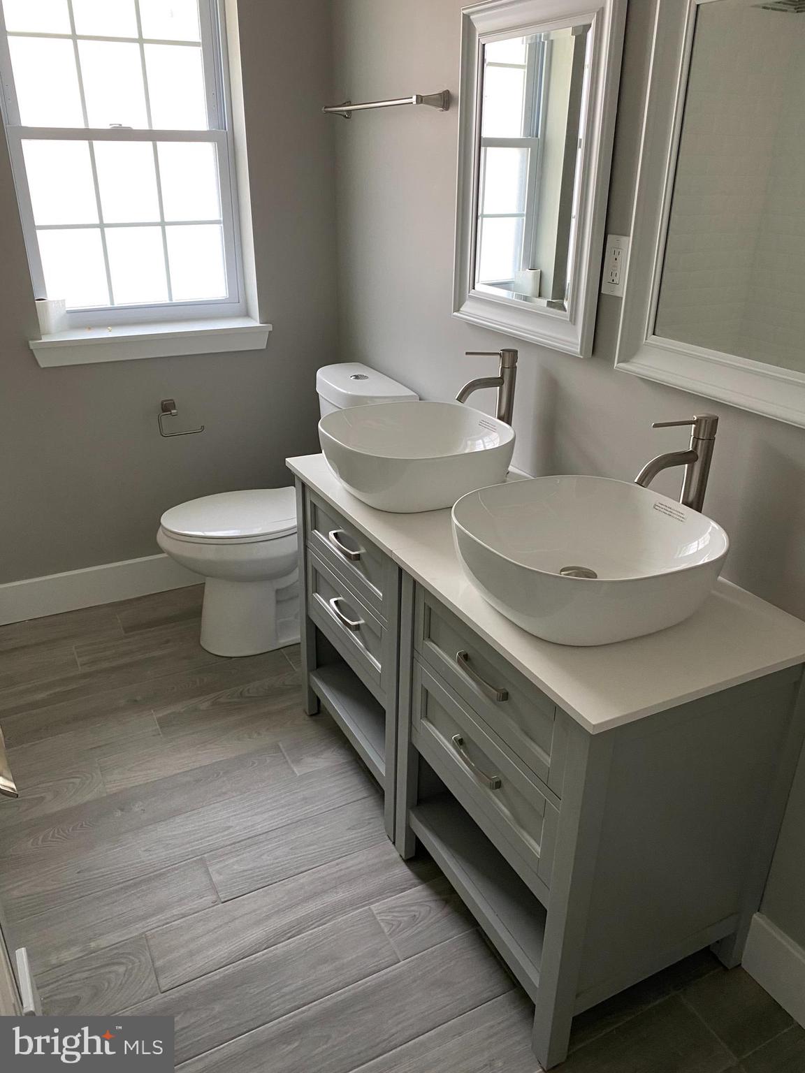 5439 Gainor Road Philadelphia, PA 19131 - Photo 7 of 10 Upstairs Hall Bathroom
