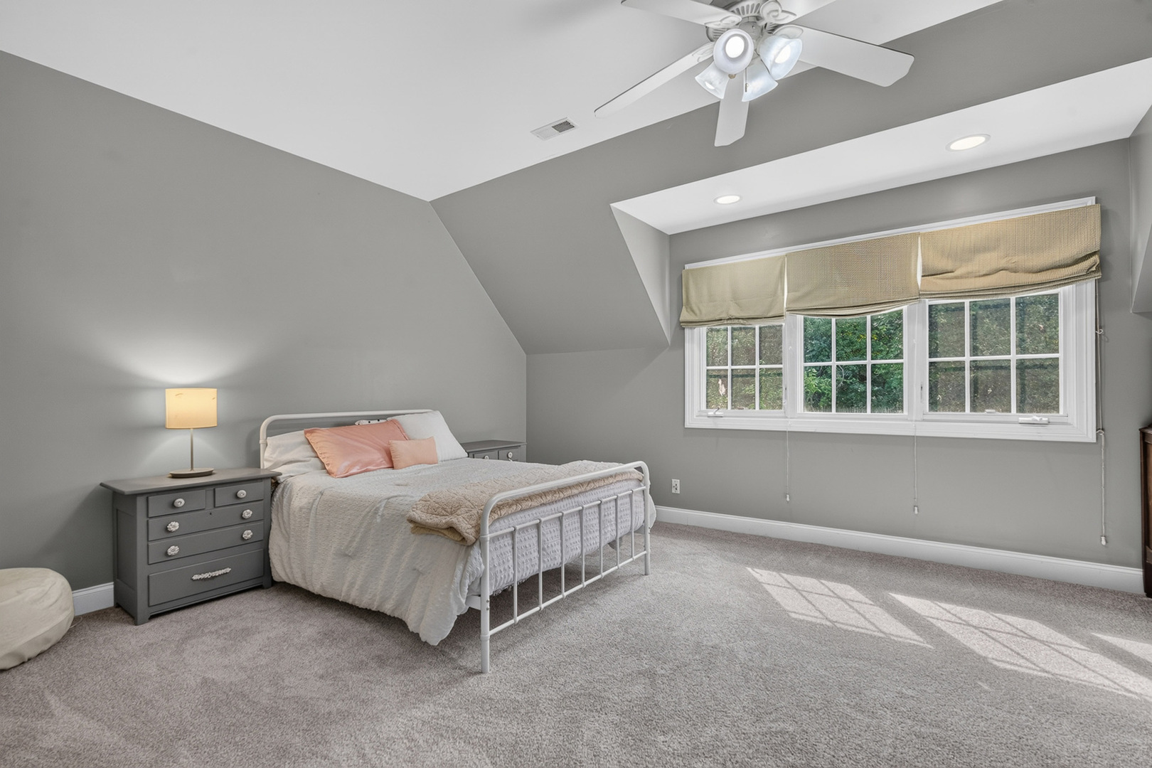 875 Sterling Road Palatine, IL 60067 - Photo 21 of 31 Gallery Image 21